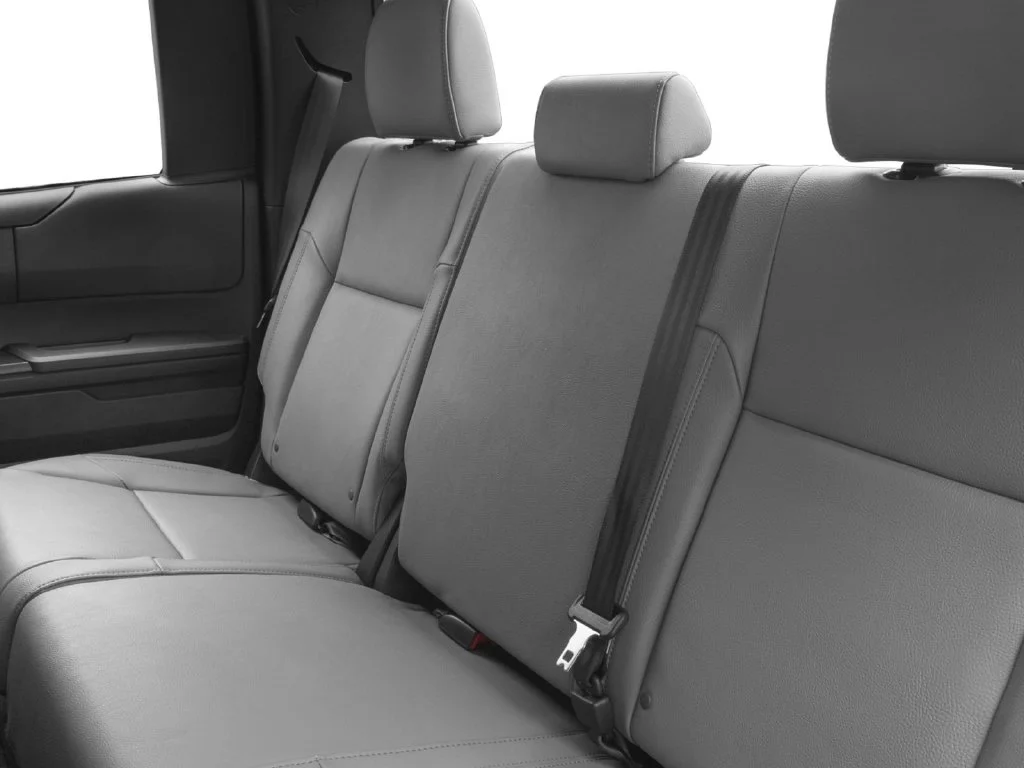 Used 2016 Super White Toyota SR image 8