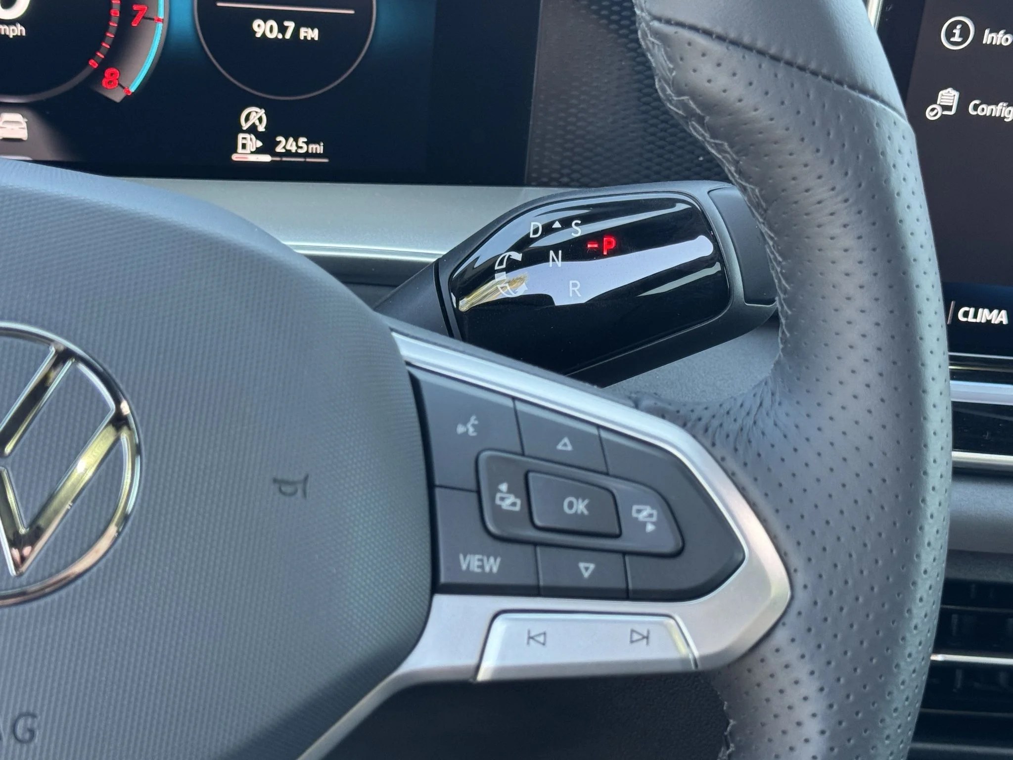 New 2026 Platinum Gray Metallic Volkswagen SE R-Line Black image 19