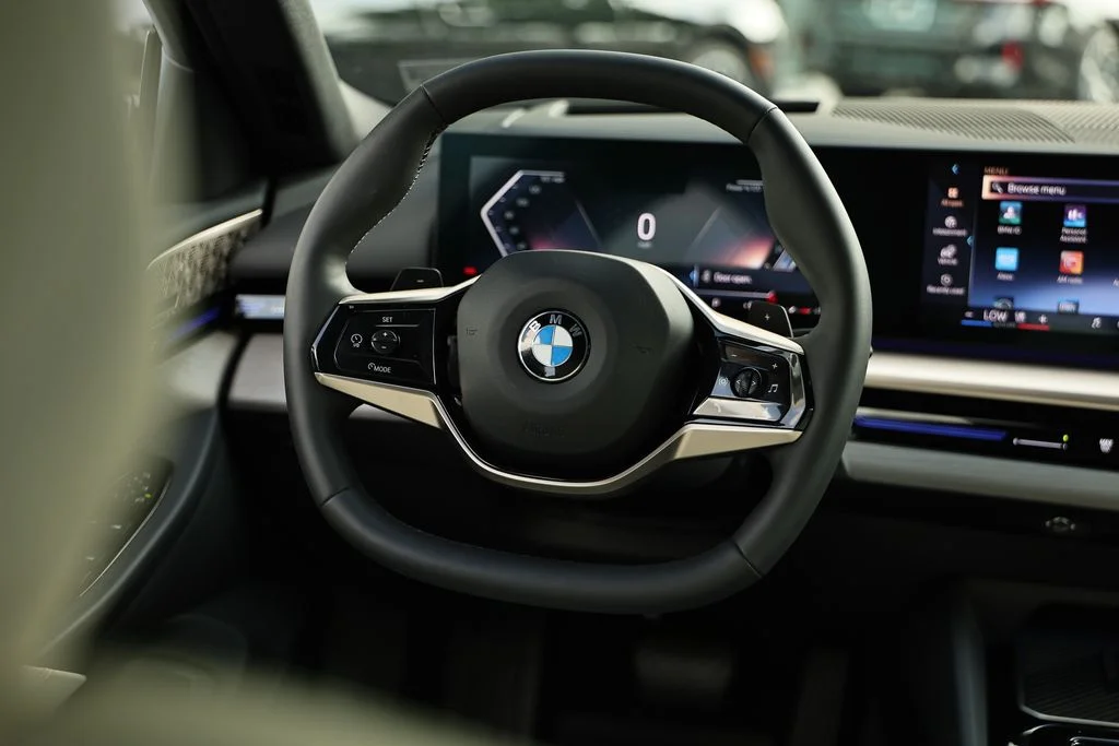 Used 2026 Phytonic Blue Metallic BMW 530i image 27