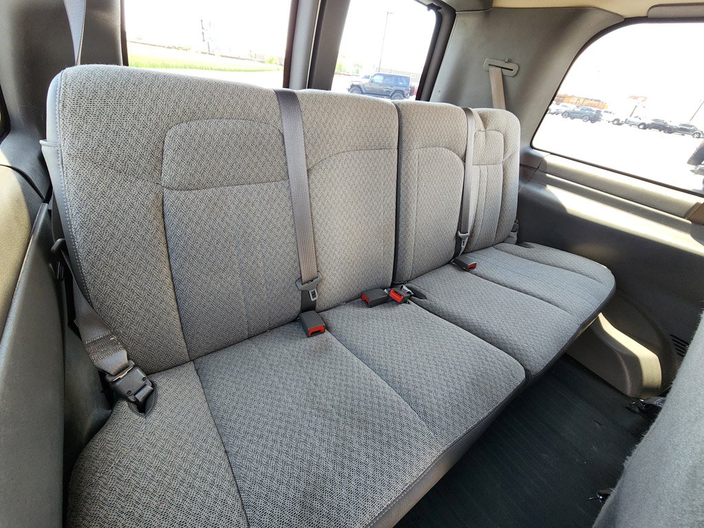 Used 2017 Summit White Chevrolet LS image 17