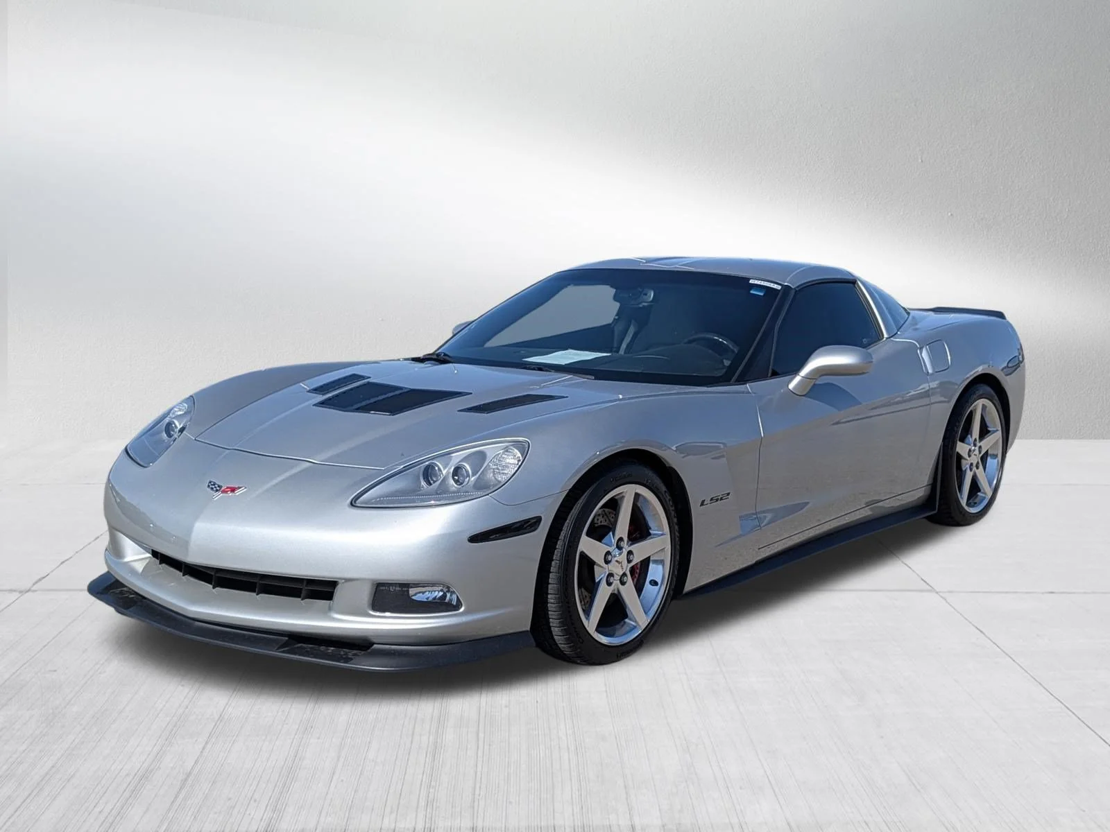 Used 2006 Chevrolet Corvette Base with VIN 1G1YY26U265109808 for sale in Rochester, Minnesota