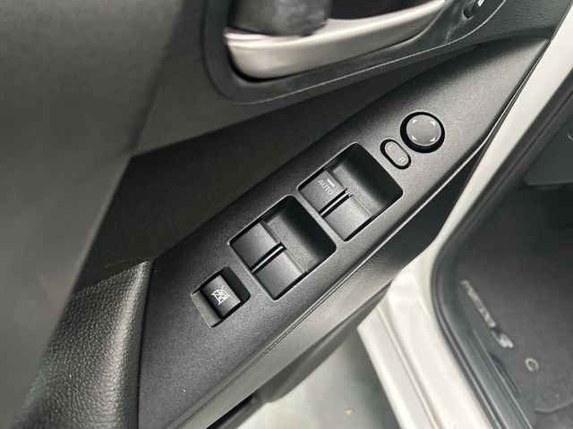 Used 2011 White Mazda i Touring image 16