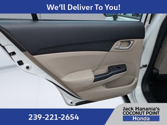Used 2015 White Honda SE image 13
