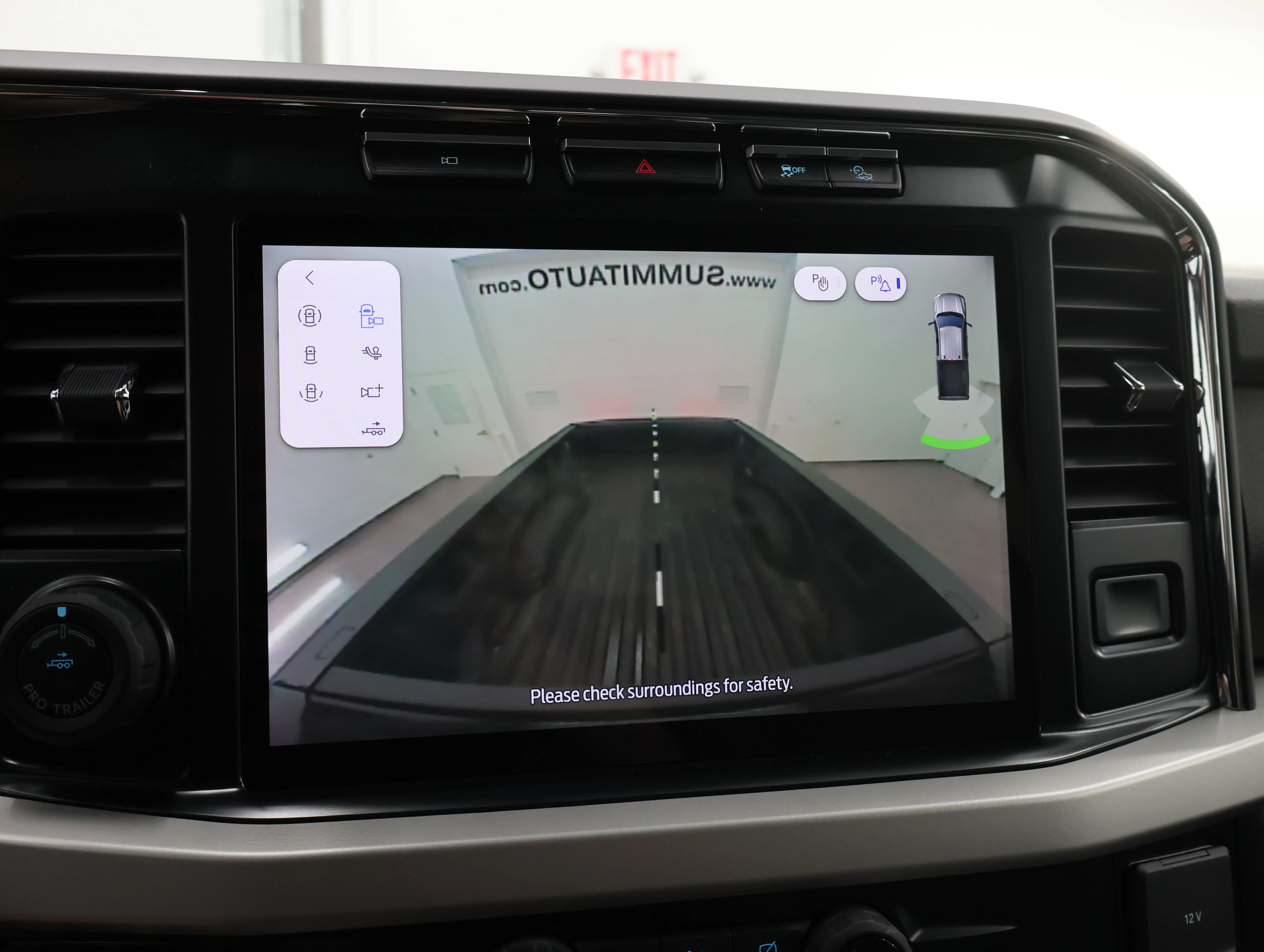 Used 2023 Carbonized Gray Metallic Ford XLT image 19
