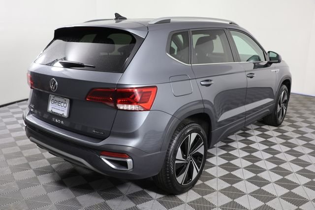 Used 2024 Gray Volkswagen 1.5T SE image 8