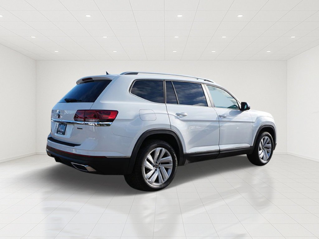 Certified Used 2021 White Volkswagen SEL image 6