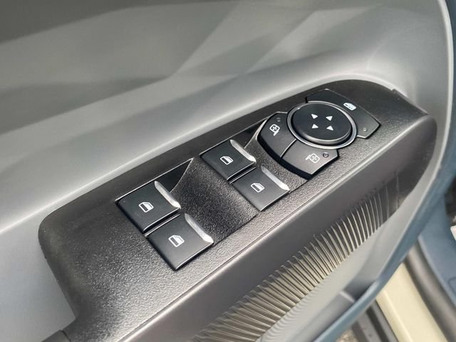 New 2025 Beige Ford XLT image 11