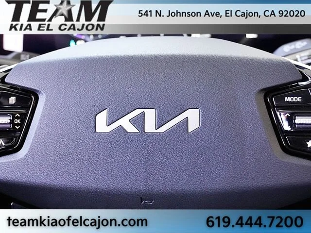 New 2026 Black Kia Wind image 39