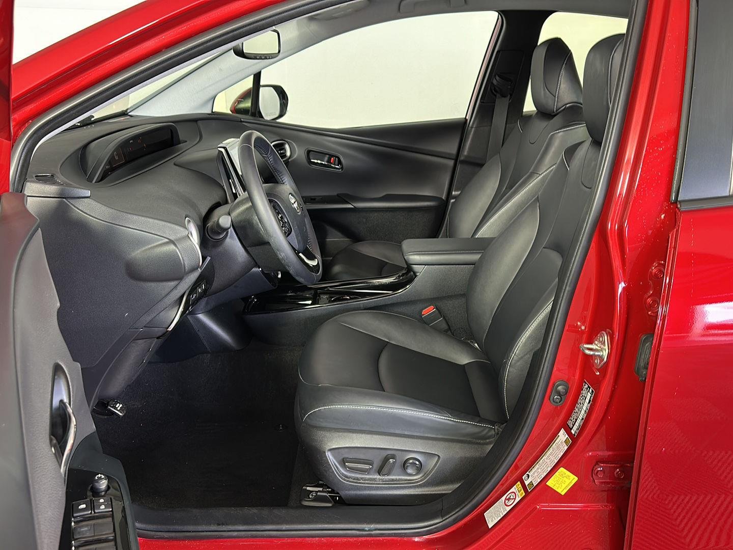 Used 2022 Supersonic Red Toyota Limited image 5