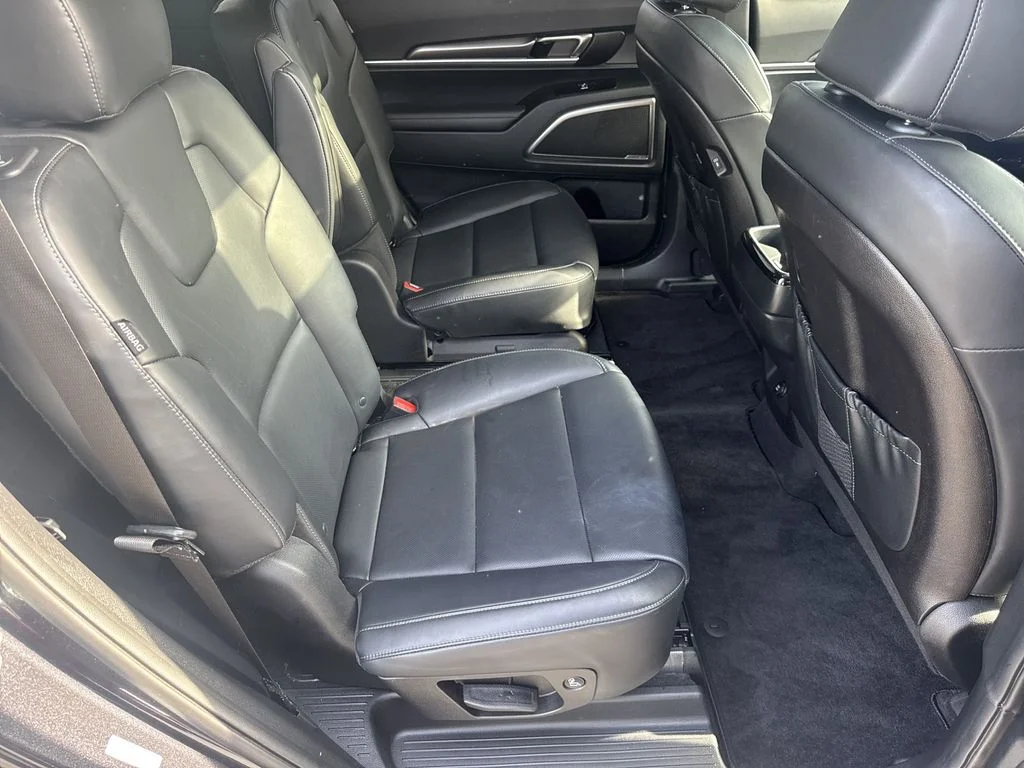 Used 2025 Gray Kia S image 15
