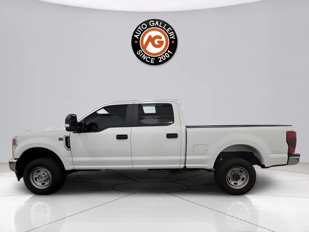 Used 2020 White Ford XL image 6