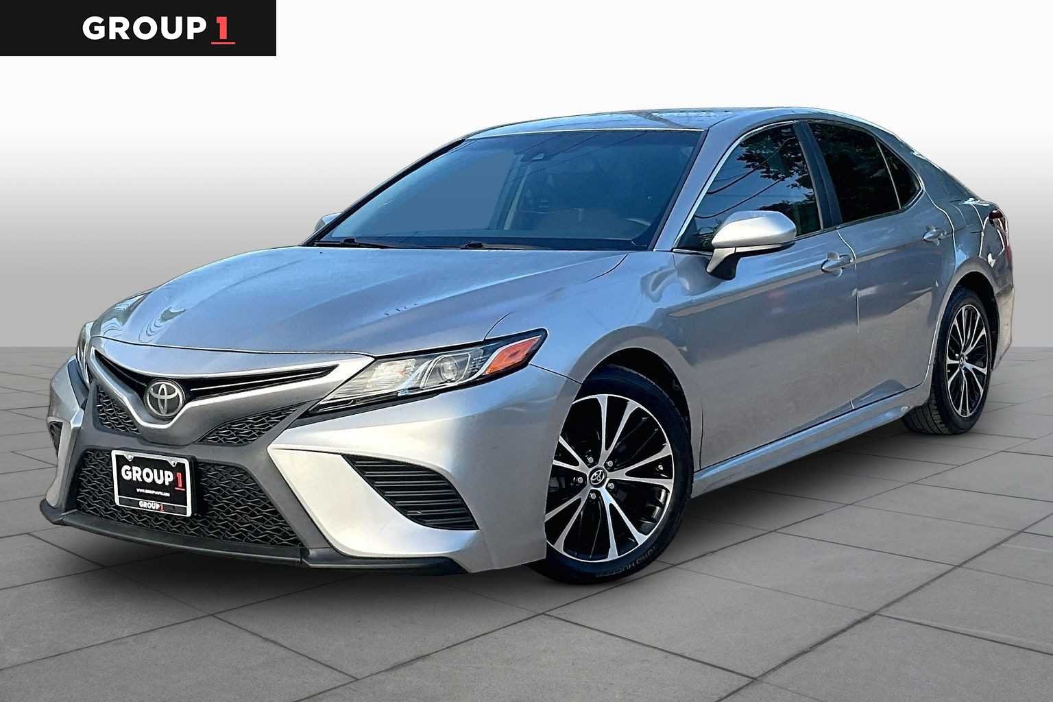 2018 Toyota Camry SE