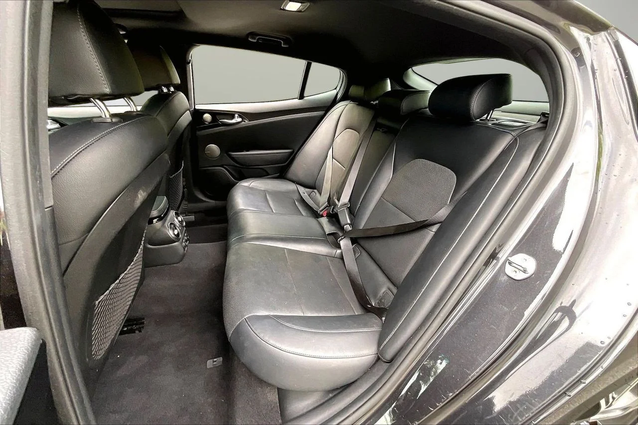 Used 2020  Kia GT-Line image 24
