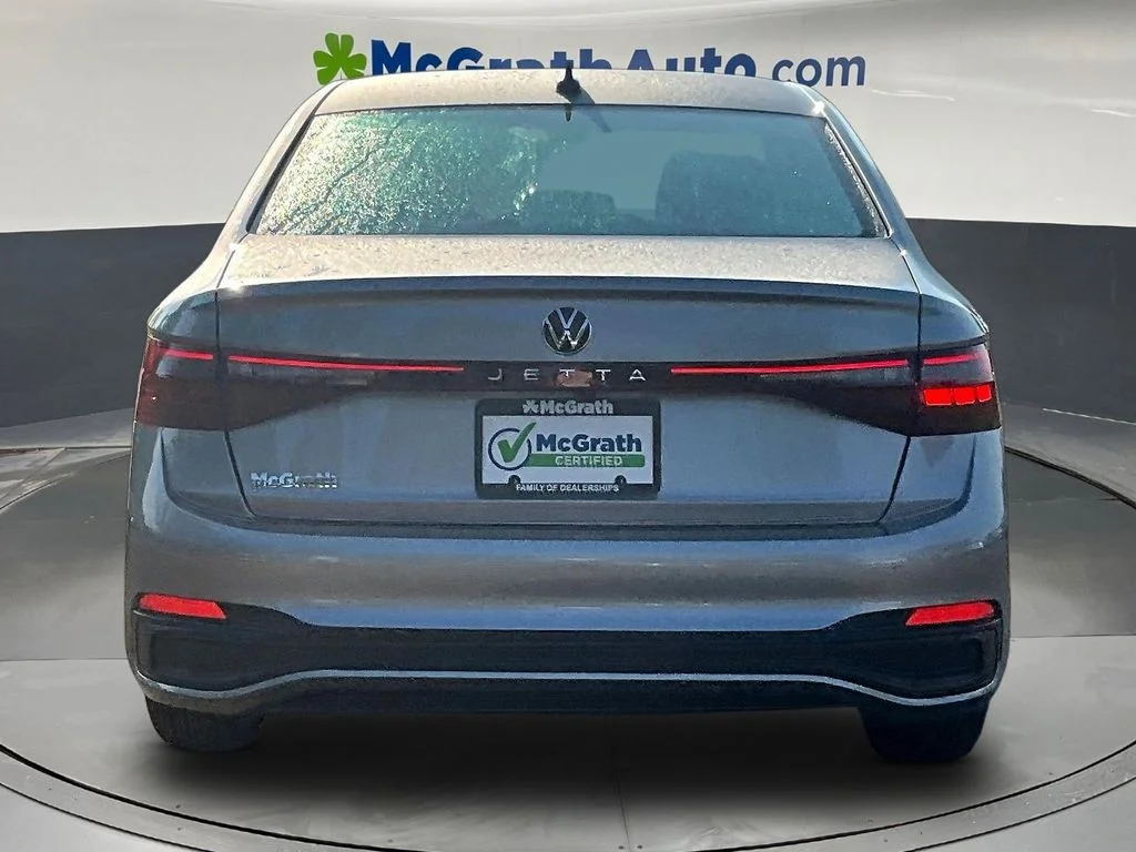 New 2026 Pyrite Silver Metallic Volkswagen 1.5T S image 4