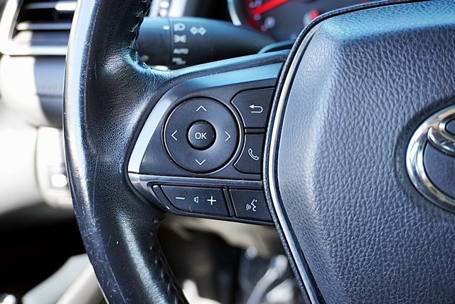 Used 2019 Beige Toyota XSE V6 image 45