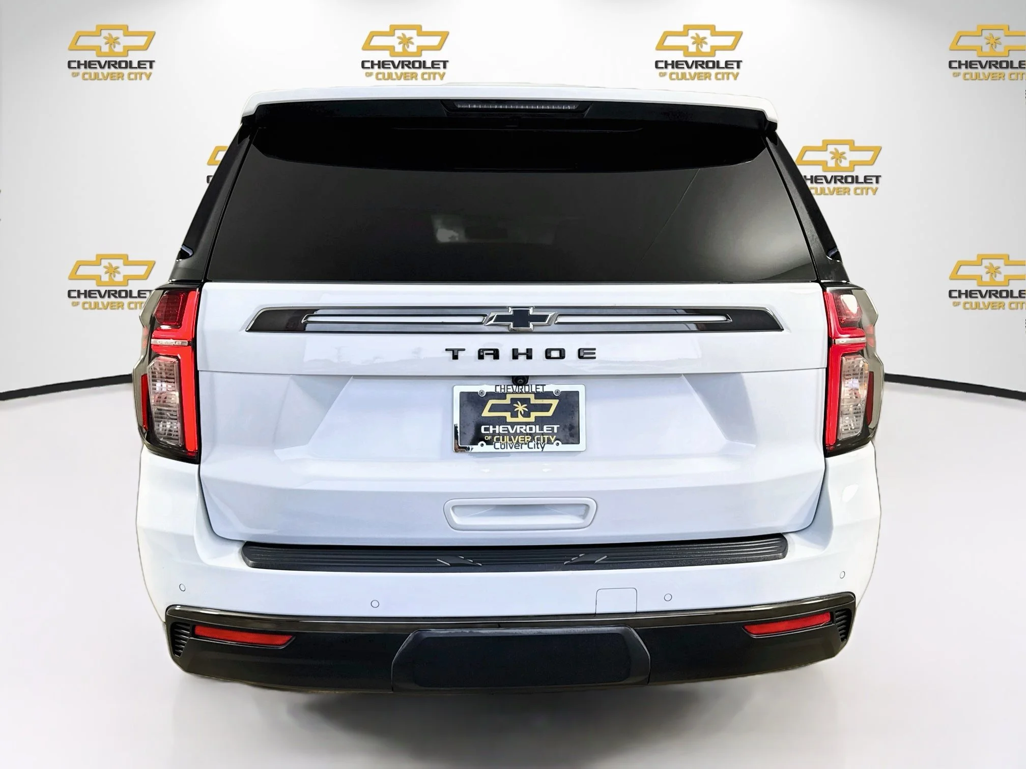 Used 2021 SUMMIT WHITE Chevrolet Z71 image 7