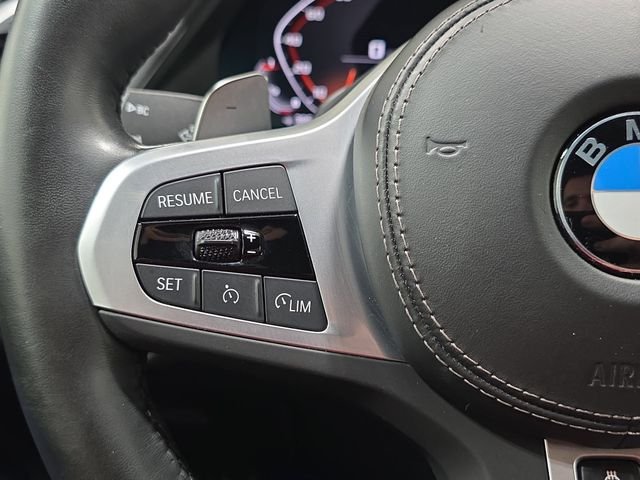Used 2022 Black BMW M50i image 16