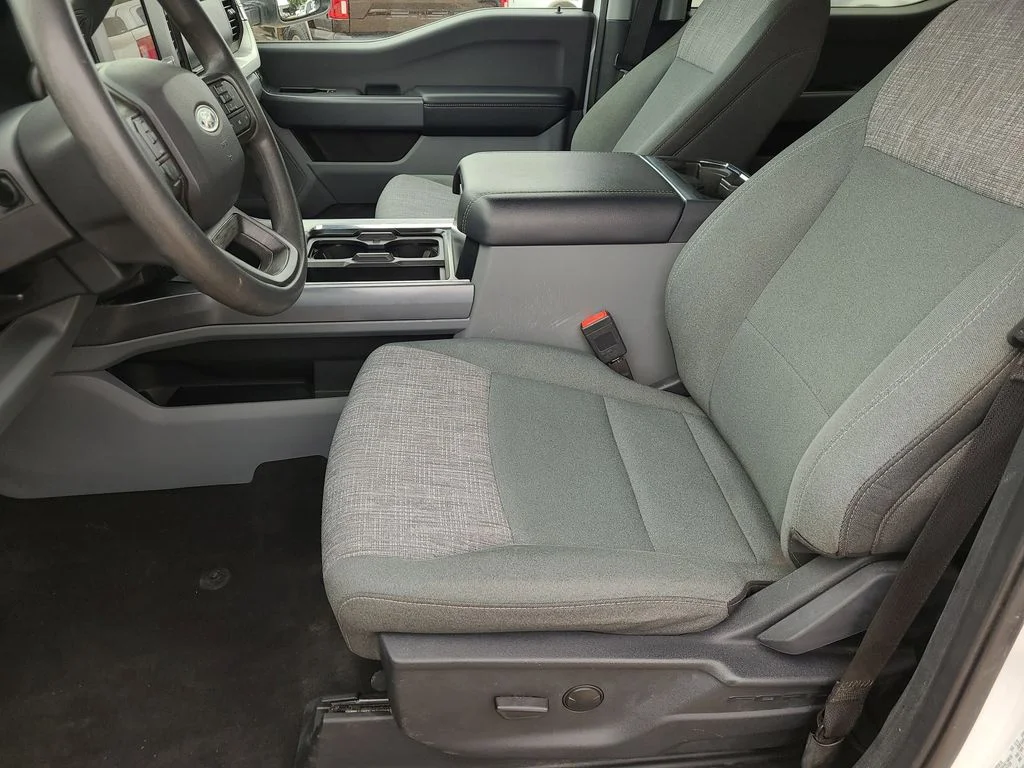 Used 2024 White Ford XLT image 21