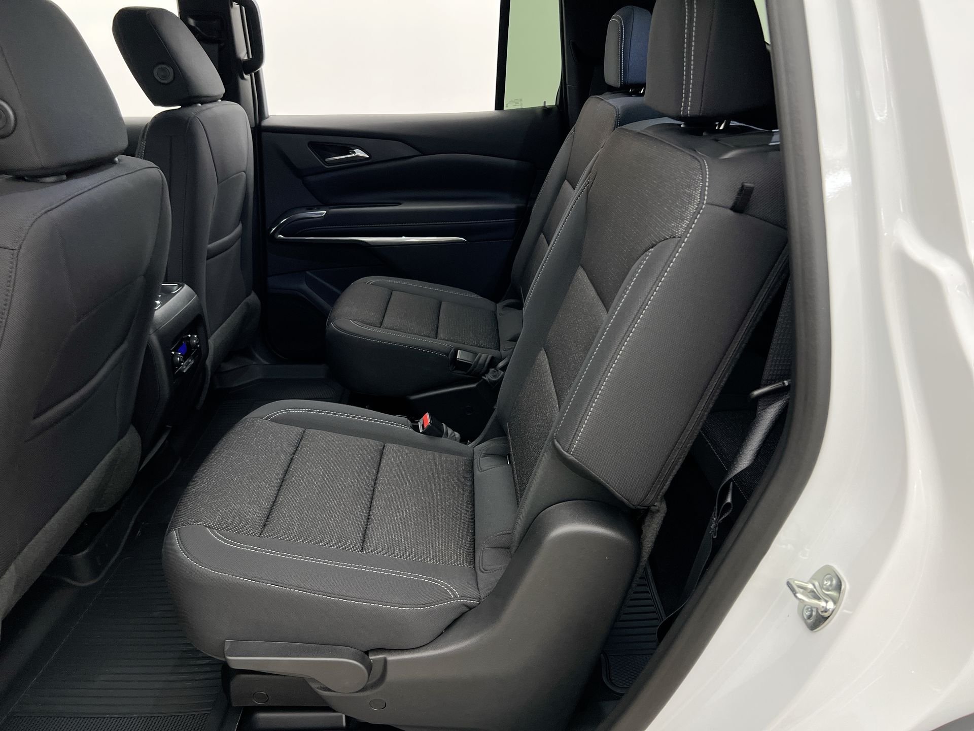 2026 Chevrolet Traverse LT - Photo 76