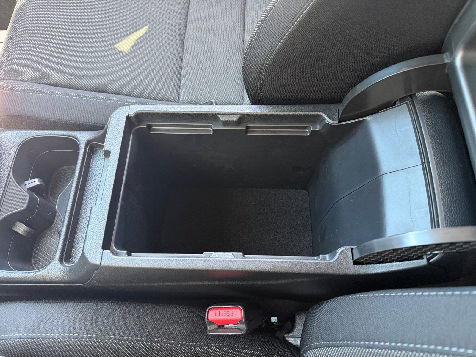 2025 Honda CR-V EX - Photo 18