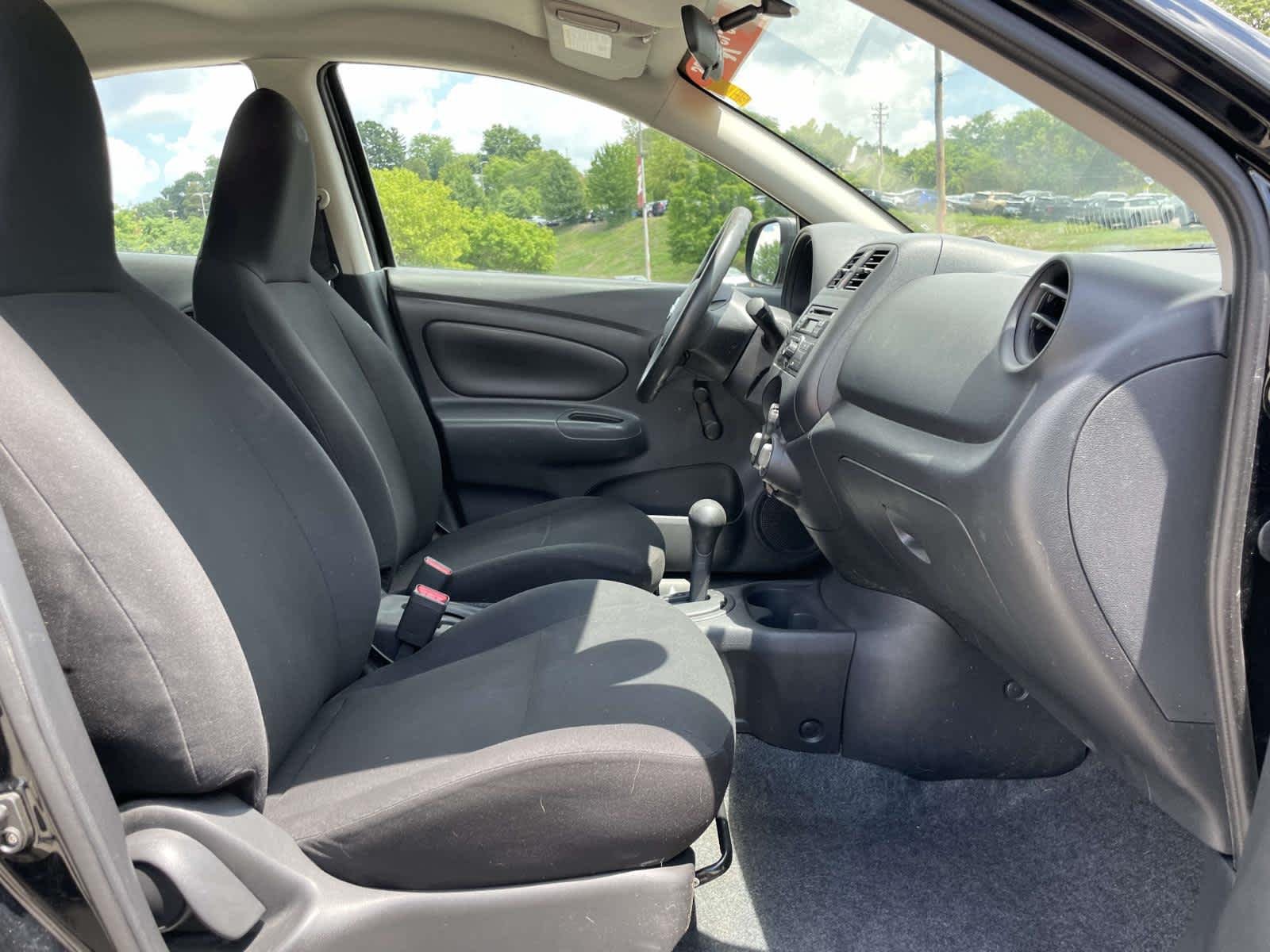 Used 2014 Super Black Nissan S Plus image 18