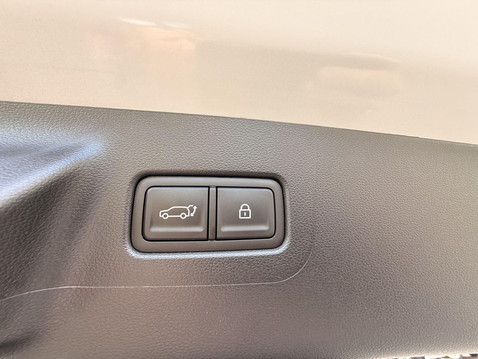 Used 2026 Shimmering Silver Hyundai Calligraphy image 20