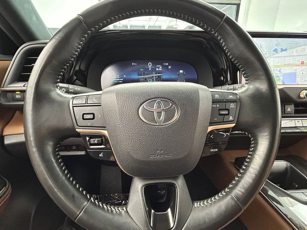 Used 2025 Black Toyota XLE image 35