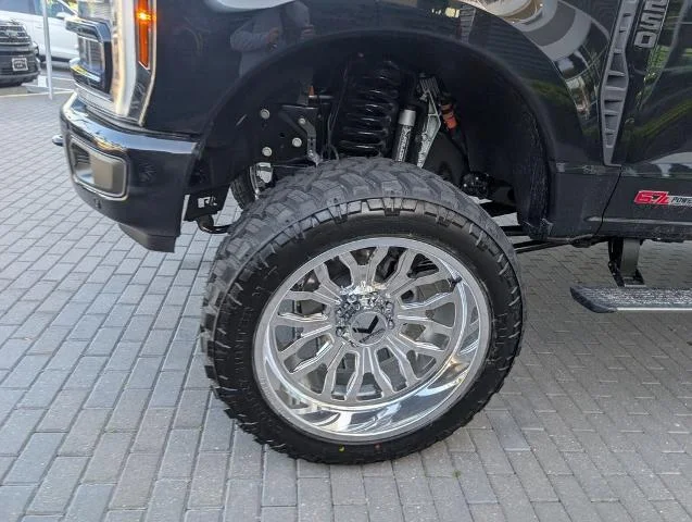 2026 Ford F-250 Super Duty Platinum - Photo 29