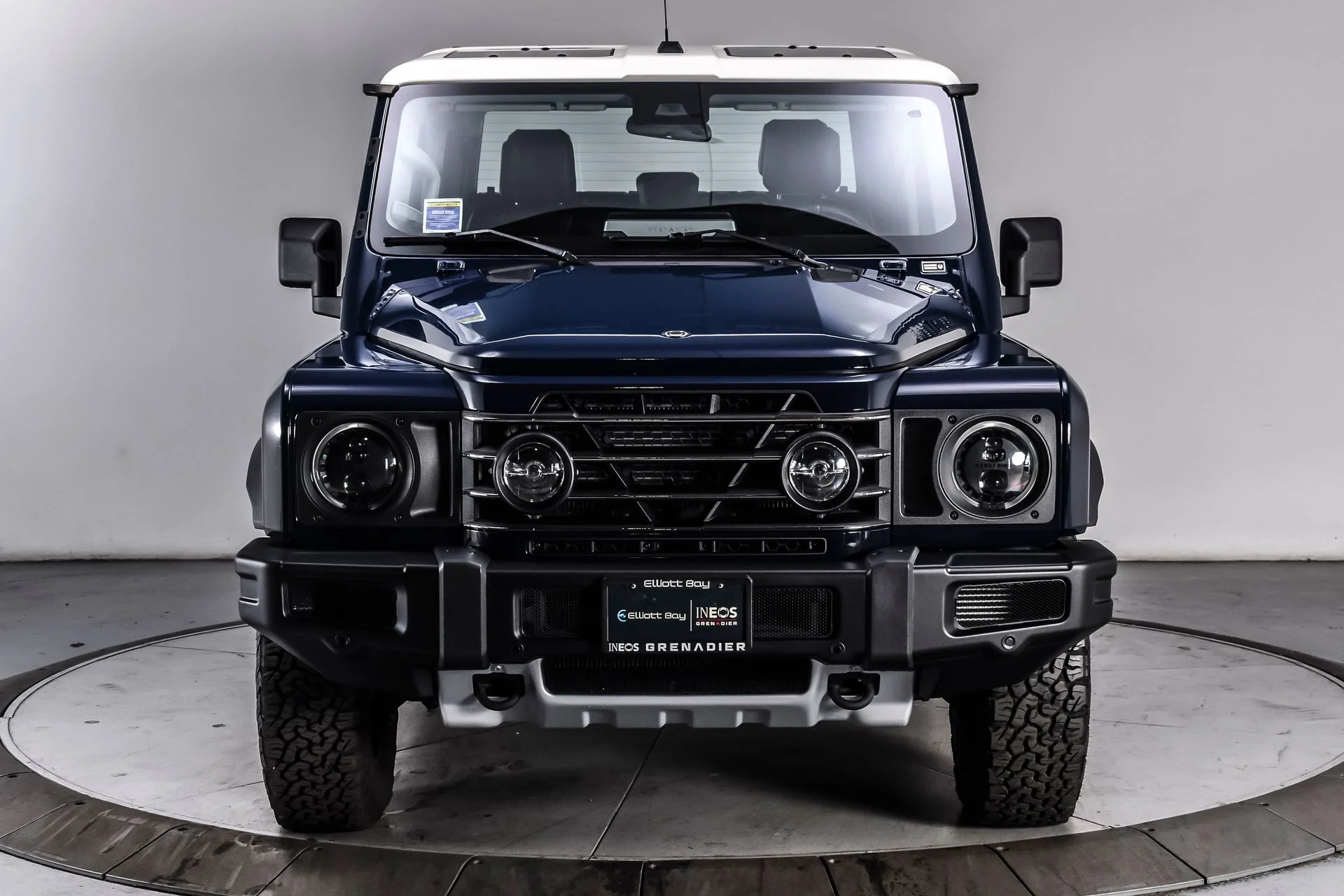 Used 2025 Britannia Blue INEOS Fieldmaster Edition image 2