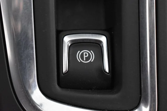 Used 2023 Gray Chevrolet LT image 27