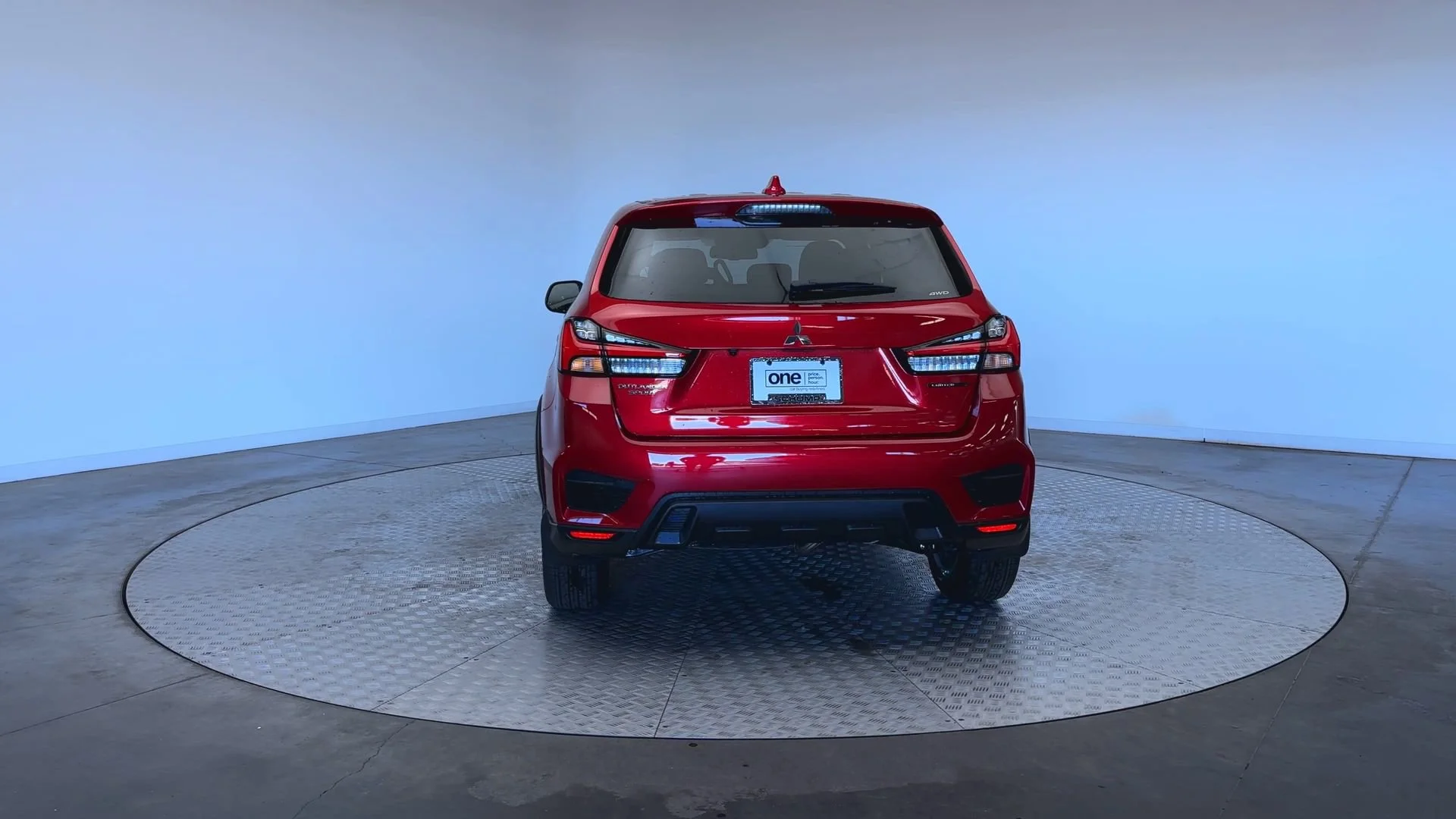New 2026 Red Diamond Mitsubishi LE image 7