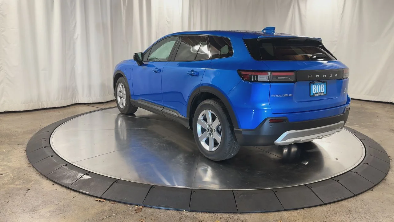 New 2026 Pacific Blue Metallic Honda EX image 7