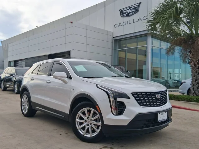 2023 Cadillac XT4 FWD Luxury