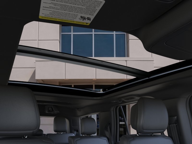 New 2026 Glacier Gray Metallic Tri-Coat Ford Platinum image 22