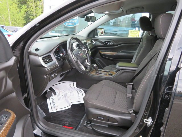 Used 2019 Ebony Twilight Metallic GMC SLE image 23