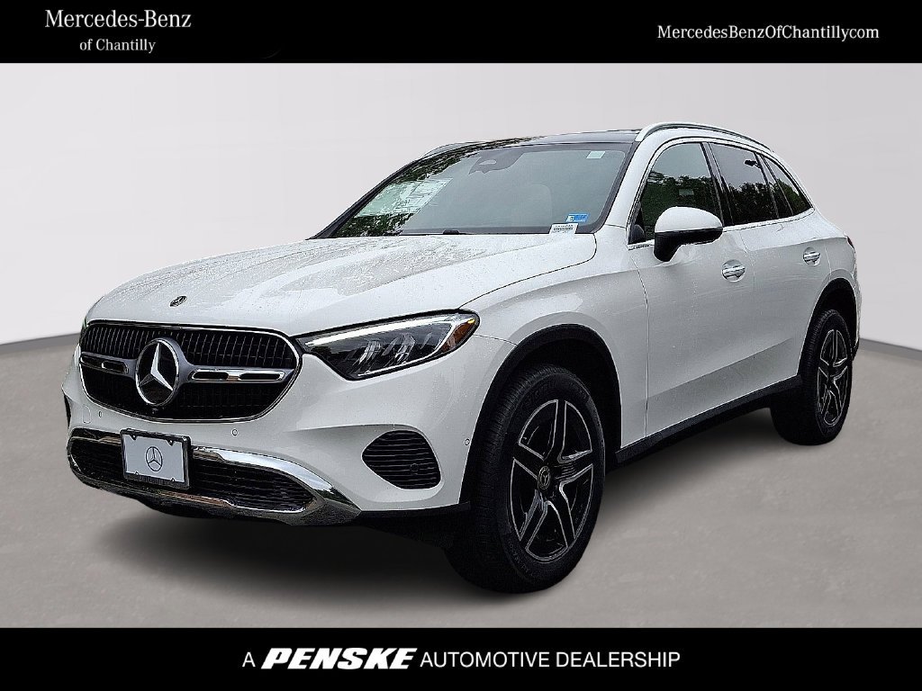 New 2027 Polar White Mercedes-Benz GLC 300 image 1