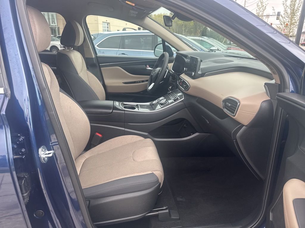 2023 Hyundai Santa Fe SE - Photo 32