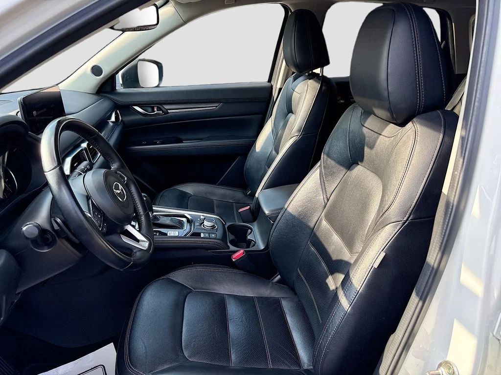 Certified Used 2023 White Metallic Mazda 2.5 S Premium Package image 22