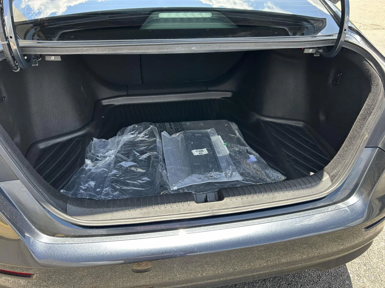 2023 Honda Accord EX - Photo 6