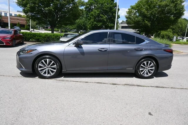 Certified Used 2020 NEBULA GRAY PEARL Lexus 300h image 10