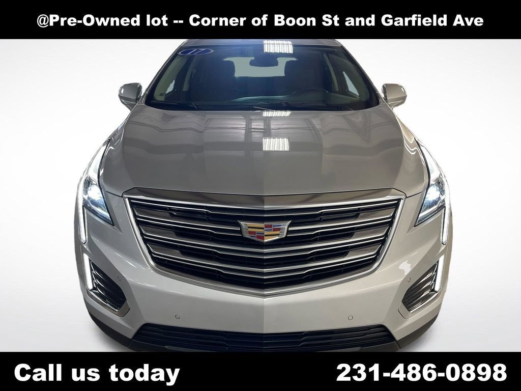 Used 2017 RADIANT SILVER METALLIC Cadillac Luxury AWD image 8