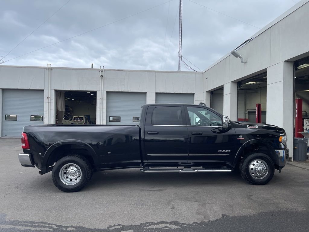 Used 2024 Black Ram Limited image 7