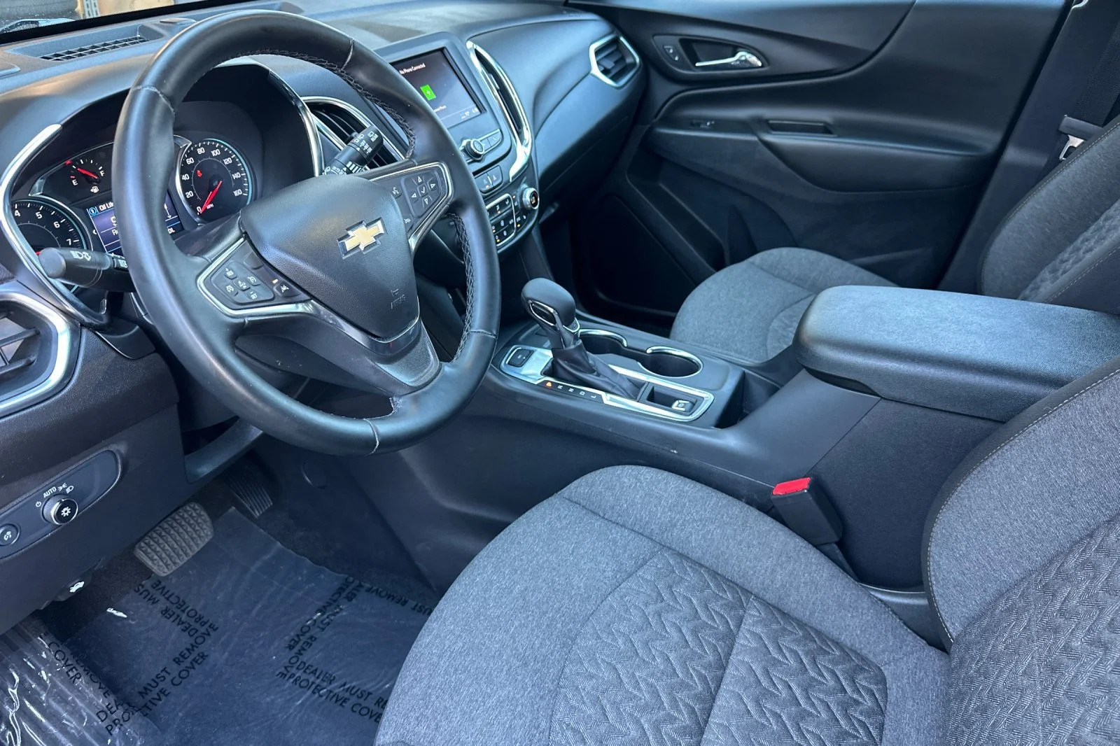 Used 2024 Summit White Chevrolet LT image 10