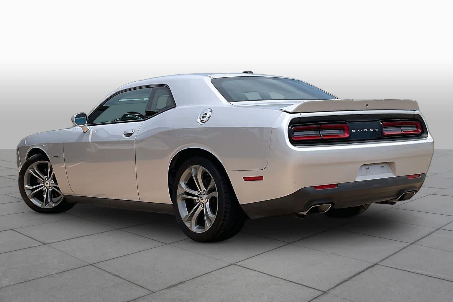 Used 2021 Triple Nickel Clearcoat Dodge R/T image 12