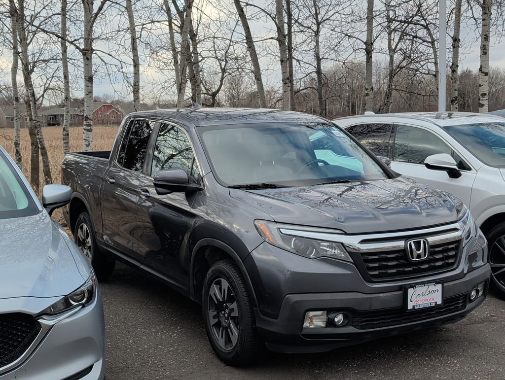 Used 2017 Honda Ridgeline RTL-T with VIN 5FPYK3F68HB036047 for sale in Minneapolis, Minnesota