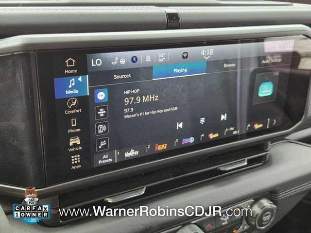 Used 2025 White Jeep Mojave image 22