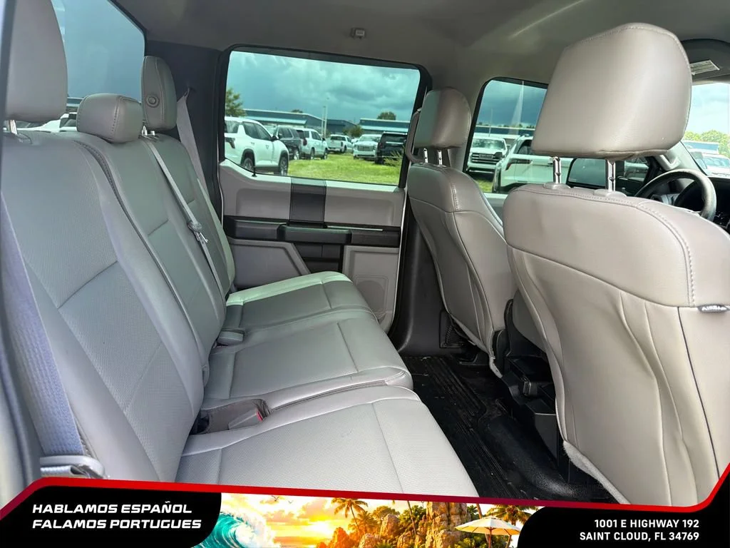 Used 2018 White Ford XL image 27