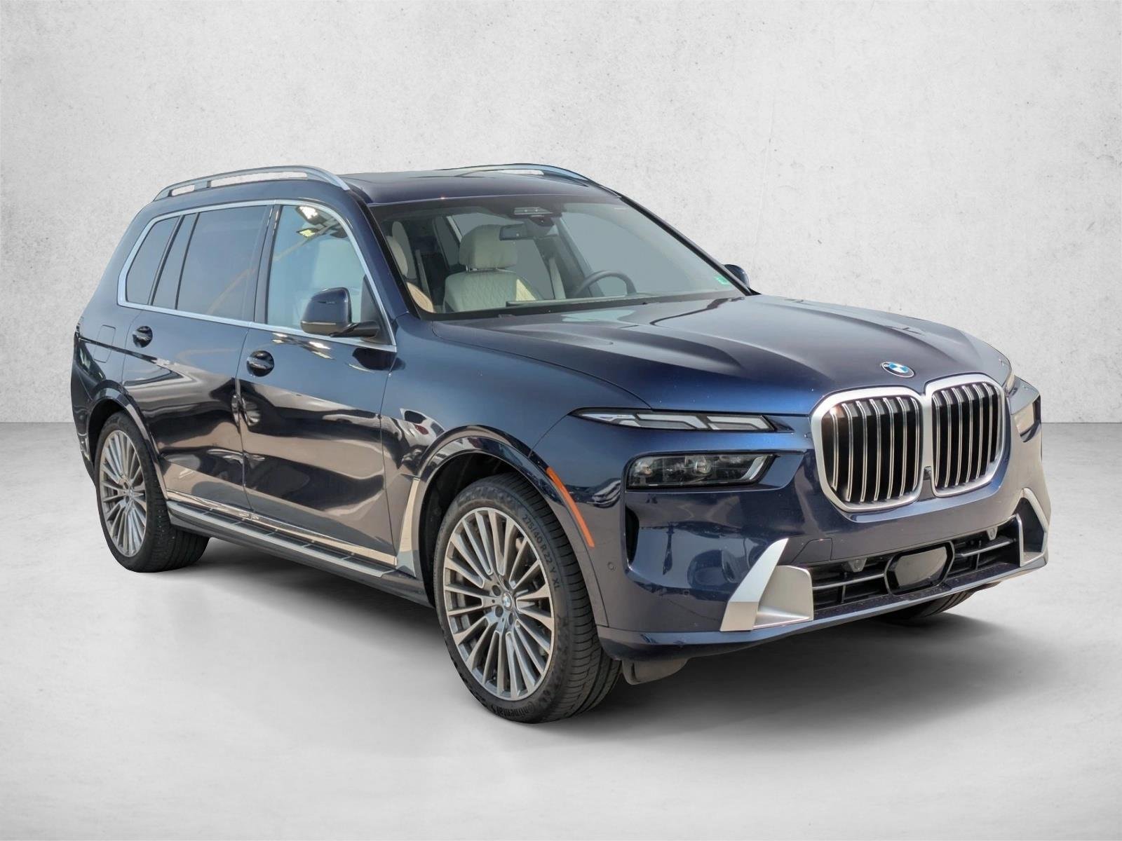 Used 2024 Tanzanite Blue Ii Metallic BMW xDrive40i image 3