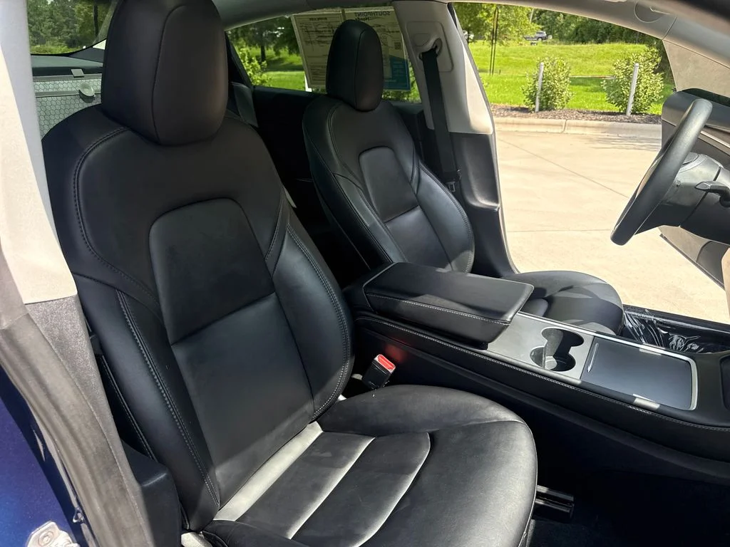 Used 2023 Deep Blue Metallic Tesla Base image 35