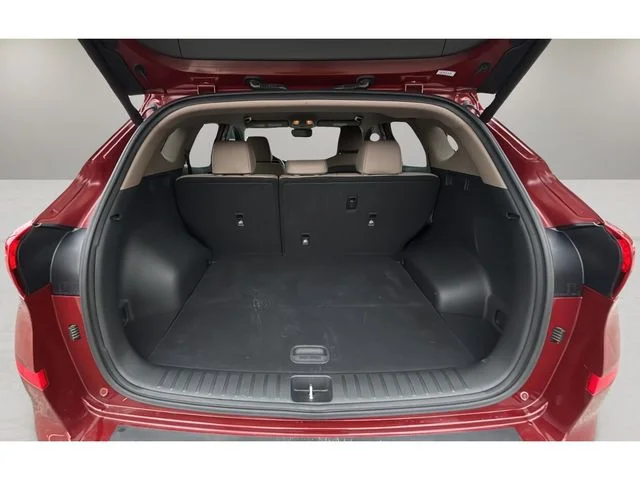 Used 2020 Red Hyundai Limited image 31